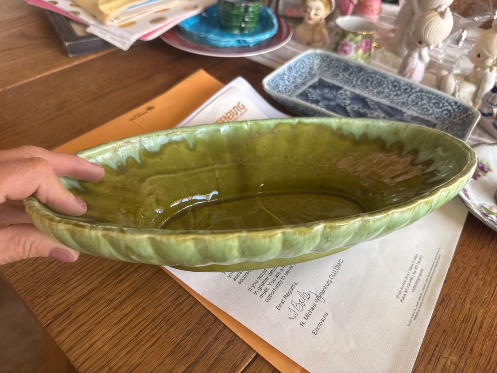Glazed ceramic oval serving bowl / shallow casserole dish