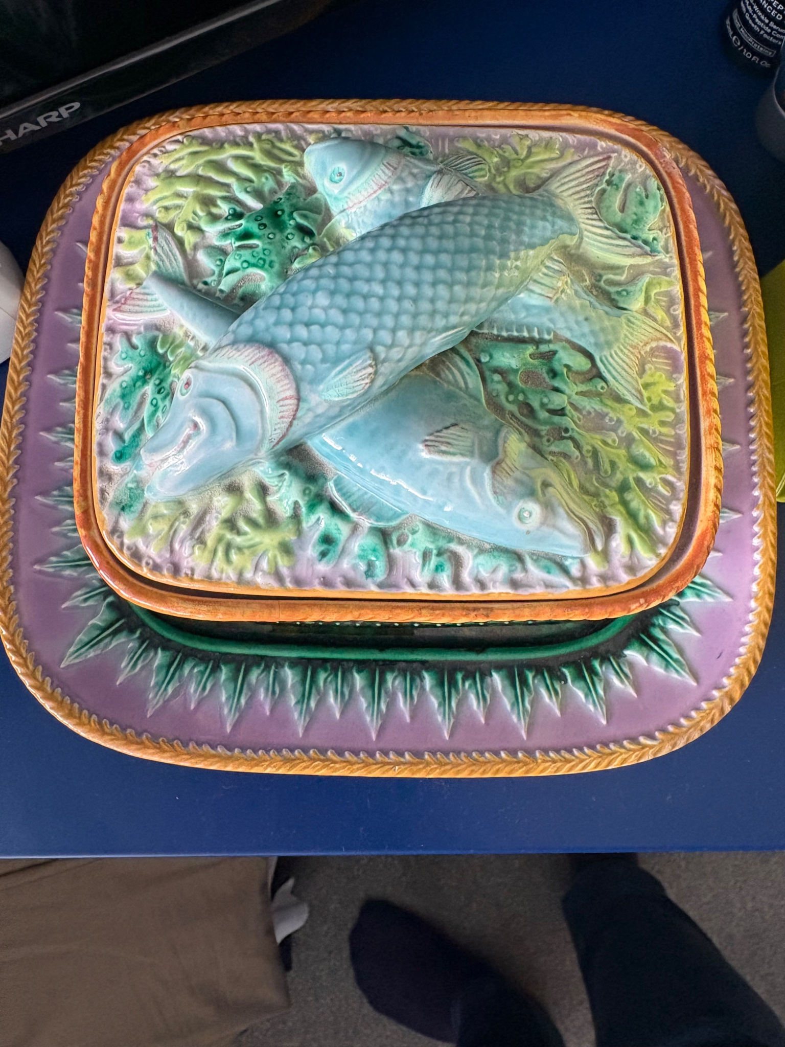 Majolica fish-form covered serving dish / tureen